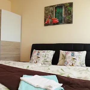 Pensiune Garden House **