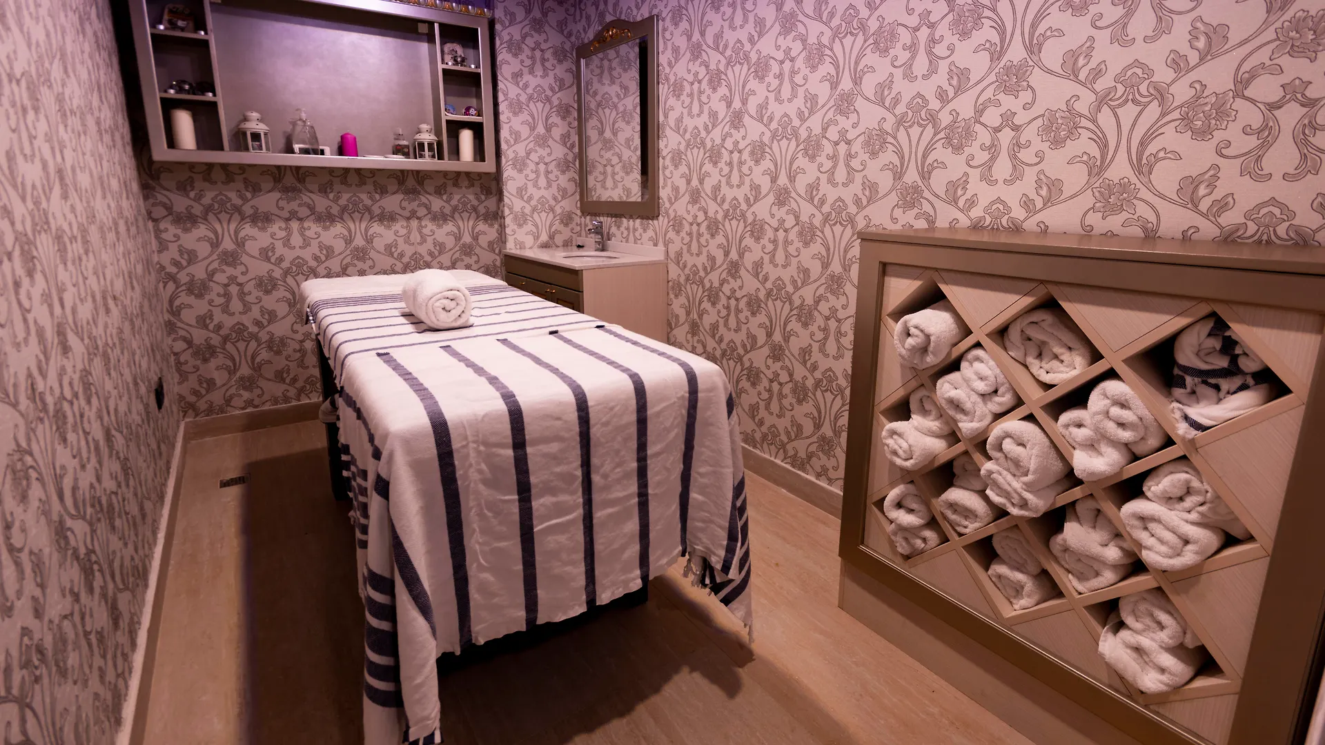 Antusa Design Hotel & Spa Istanbul 4*,